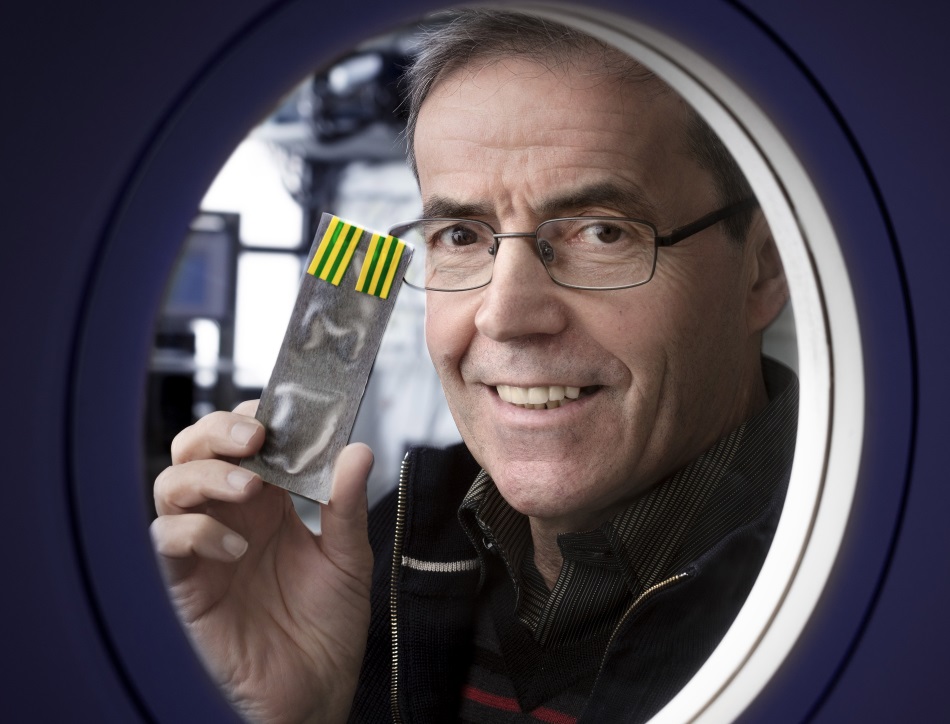 JEAN-MARIE TARASCON, PROFESSEUR AU COLLÃGE DE FRANCE, SPÃCIALISTE DE LA CHIMIE DES SOLIDES, PHOTOGRAPHIÃ AU COLLÃGE DE FRANCE LE 13 FÃVRIER 2018.