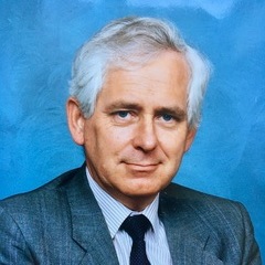 Professor Kenneth Packer FRS