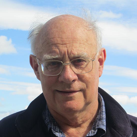 Angus MacIntyre