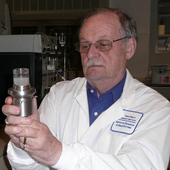 Professor michel Chrétien OC FRS